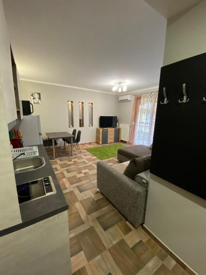 Dorina Wellness Apartment Siofok Exterior photo